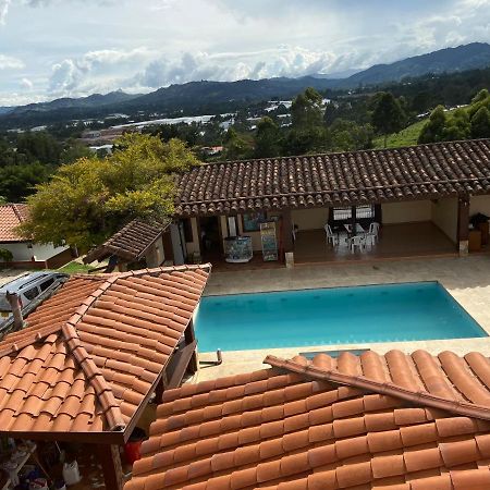 Hostal Hollywood Inn Rionegro Extérieur photo