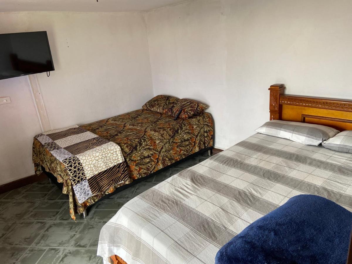 Hostal Hollywood Inn Rionegro Extérieur photo